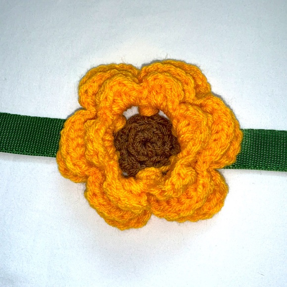 Hand Crafted Crocheted Colorful Sunflower Dog Collar Flower With Attachable Band - Picture 8 of 8